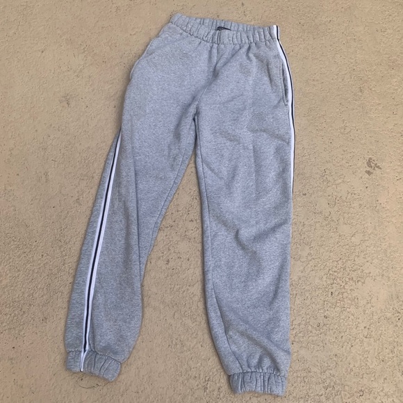 Brandy Melville Side Stripe Gray Sweatpants - Picture 2 of 6